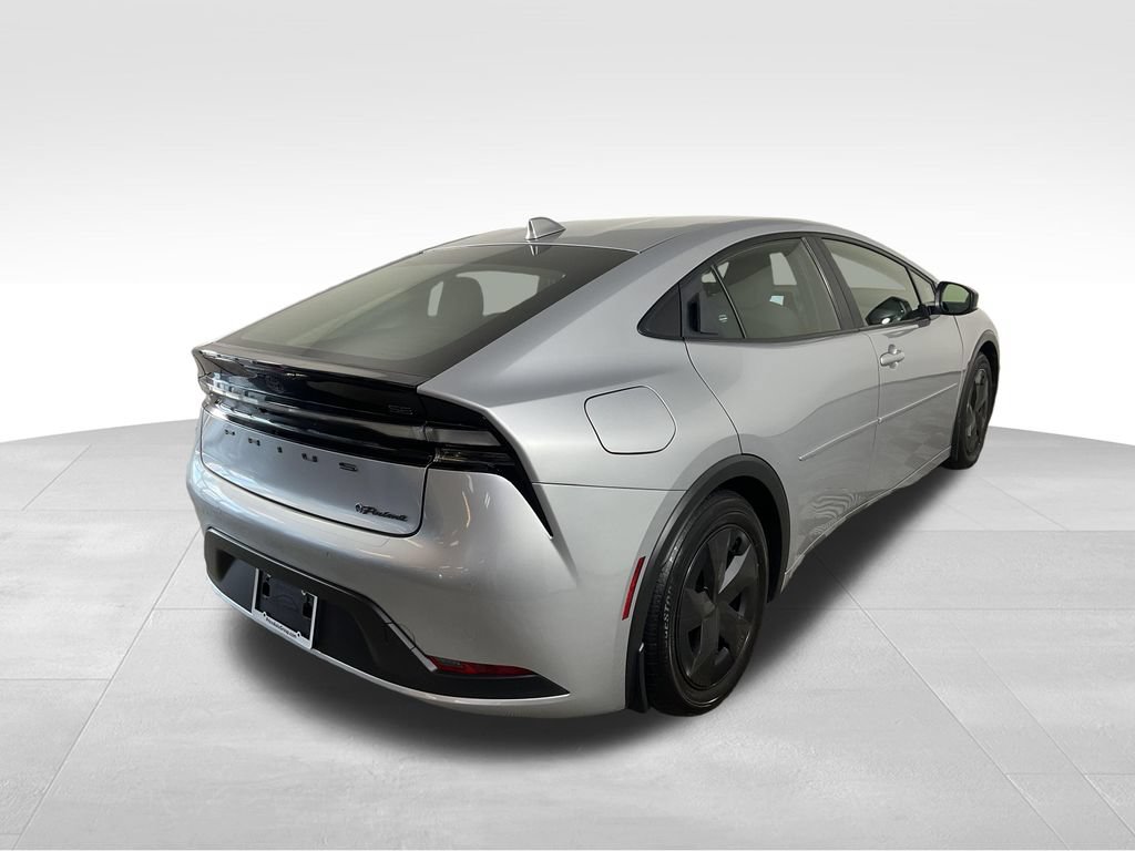 Used 2024 Toyota Prius Prime FWD image 9