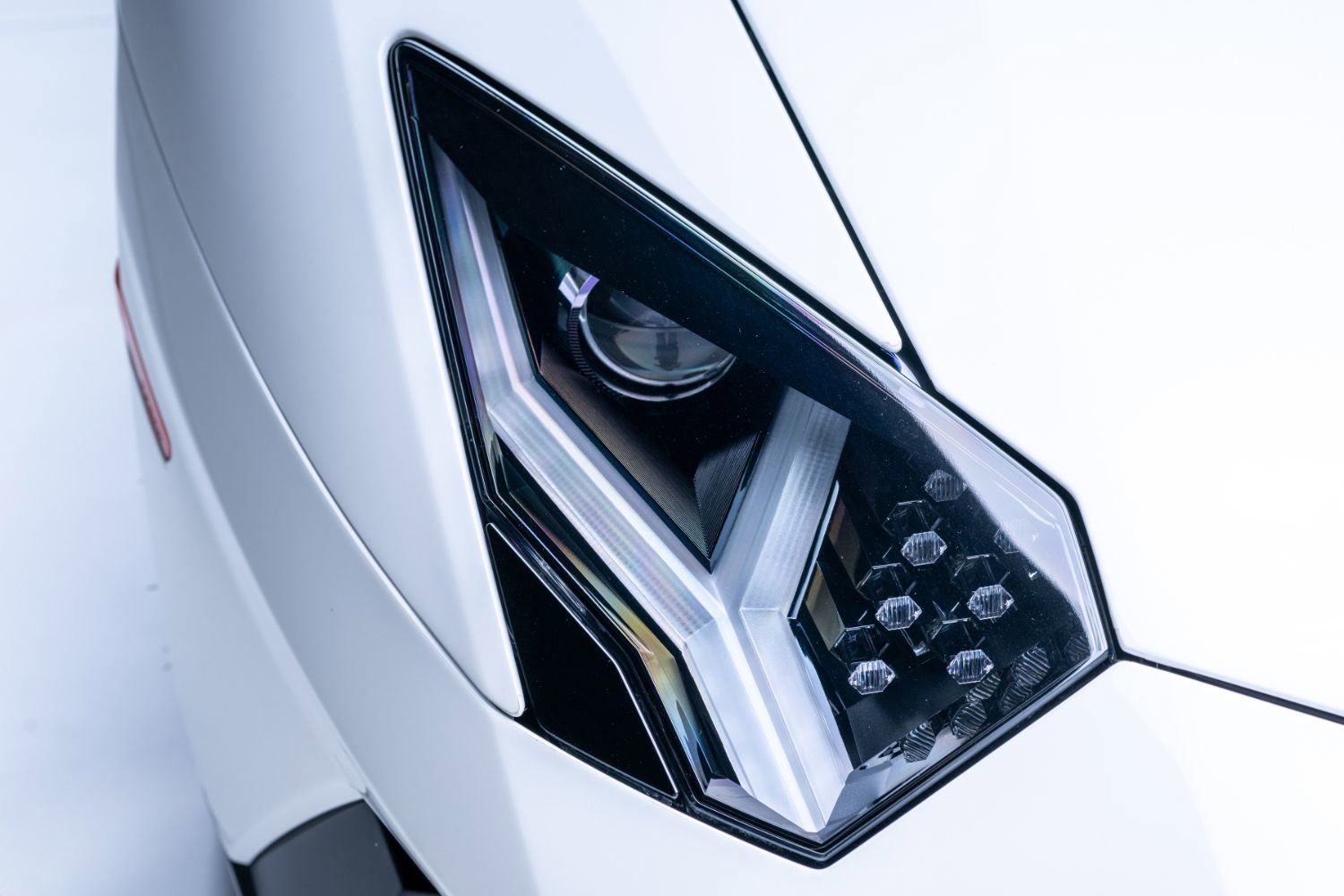 Used 2016 Lamborghini Aventador LP 750-4 Superveloce image 21