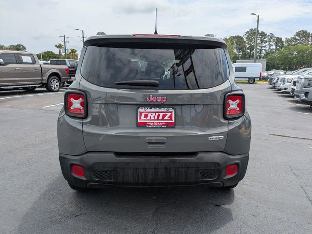 Used 2019 Jeep Renegade Latitude FWD image 6