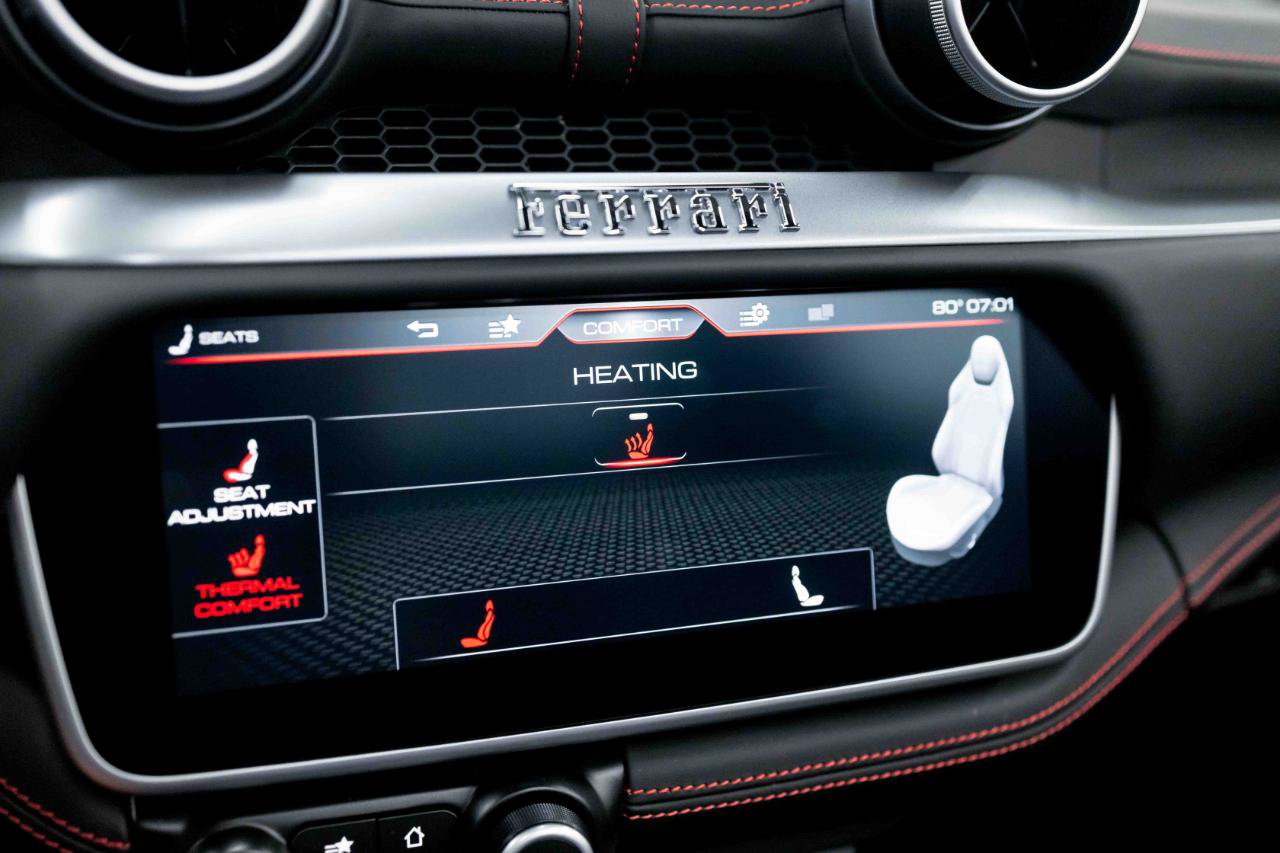 Used 2019 Ferrari Portofino RWD image 61
