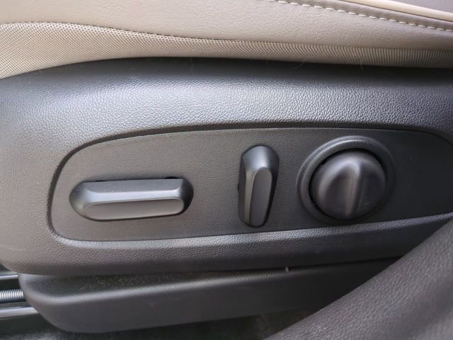 Used 2025 Buick Envista Avenir image 21