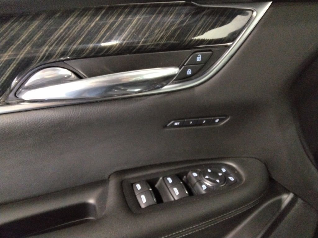 Used 2022 Cadillac XT6 Premium Luxury image 26
