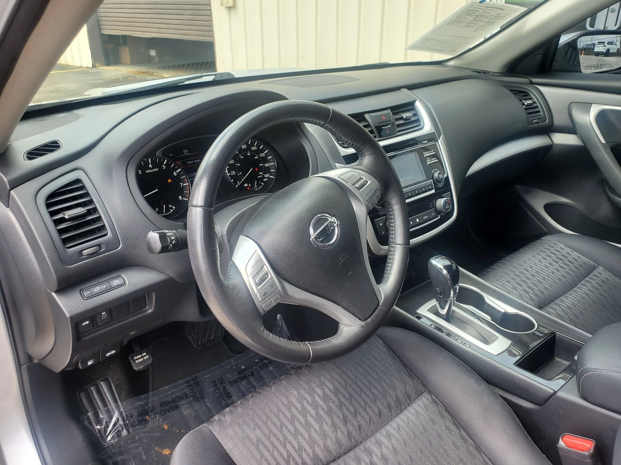 Used 2018 Nissan Altima 2.5 SV FWD image 26