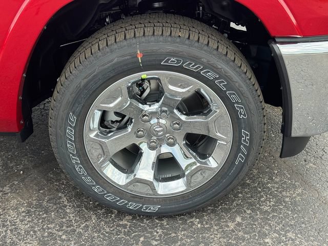 New 2027 RAM 1500 4x4 Crew Cab image 9