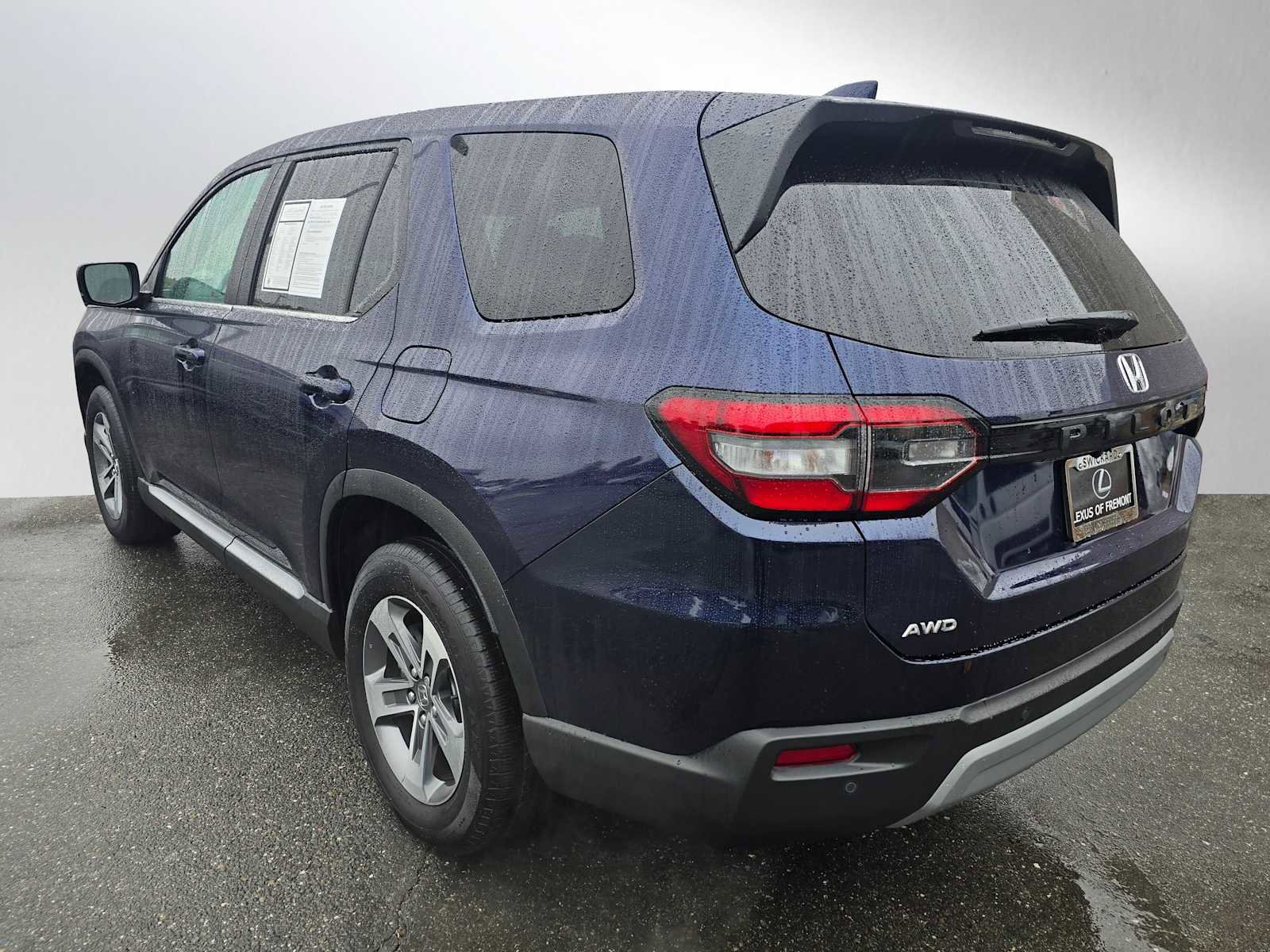 Used 2025 Honda Pilot EX-L image 5