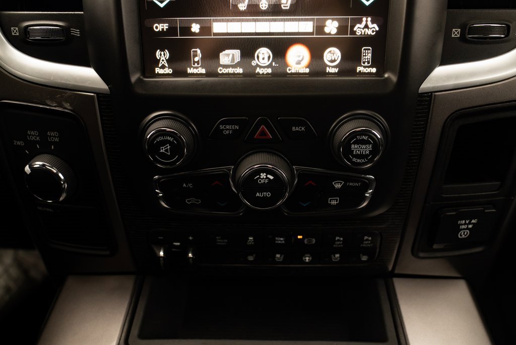 Used 2017 RAM 3500 Laramie Longhorn image 16