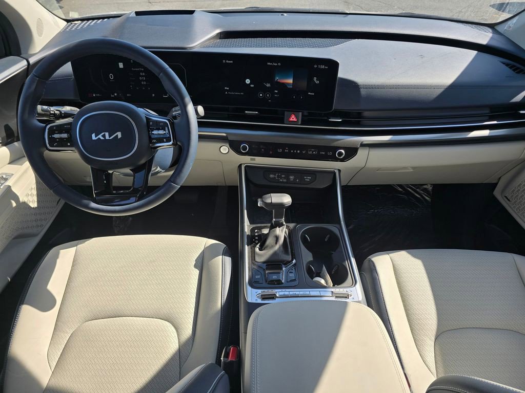 New 2025 Kia Carnival SX Prestige FWD image 21