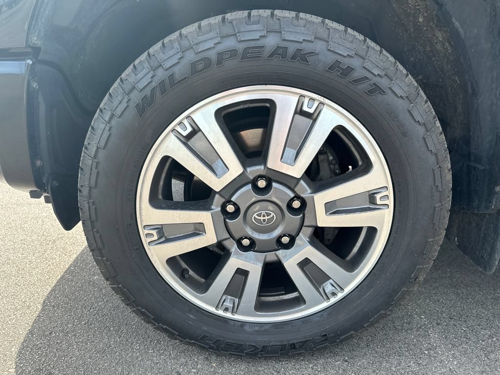 Certified 2021 Toyota Tundra Platinum AWD/4WD image 9