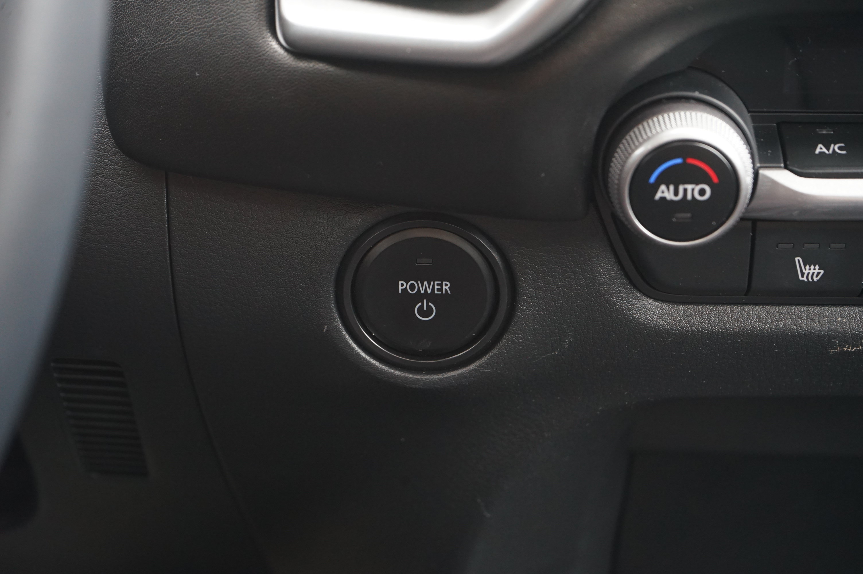 Certified 2025 MAZDA CX-50 AWD 2.5 Hybrid w/ Premium Pkg image 24