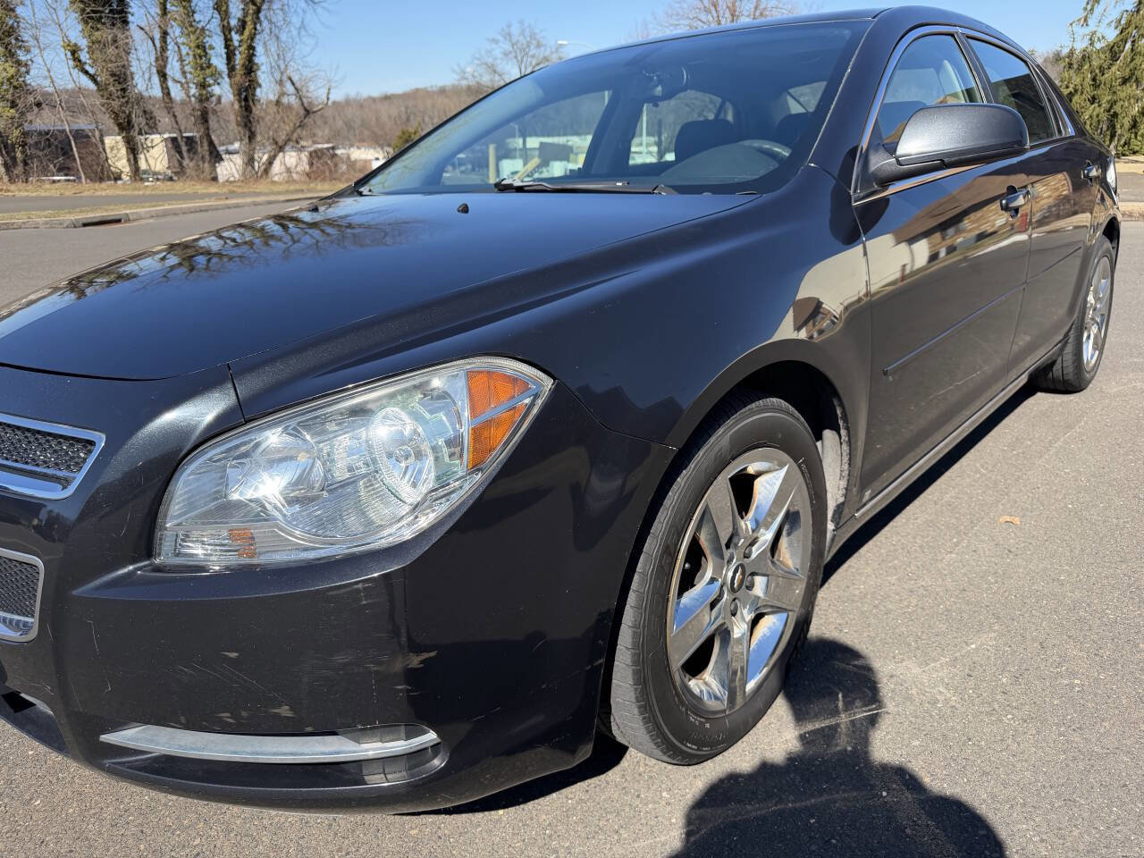 Used 2009 Chevrolet Malibu LT w/ Power Convenience Package image 3