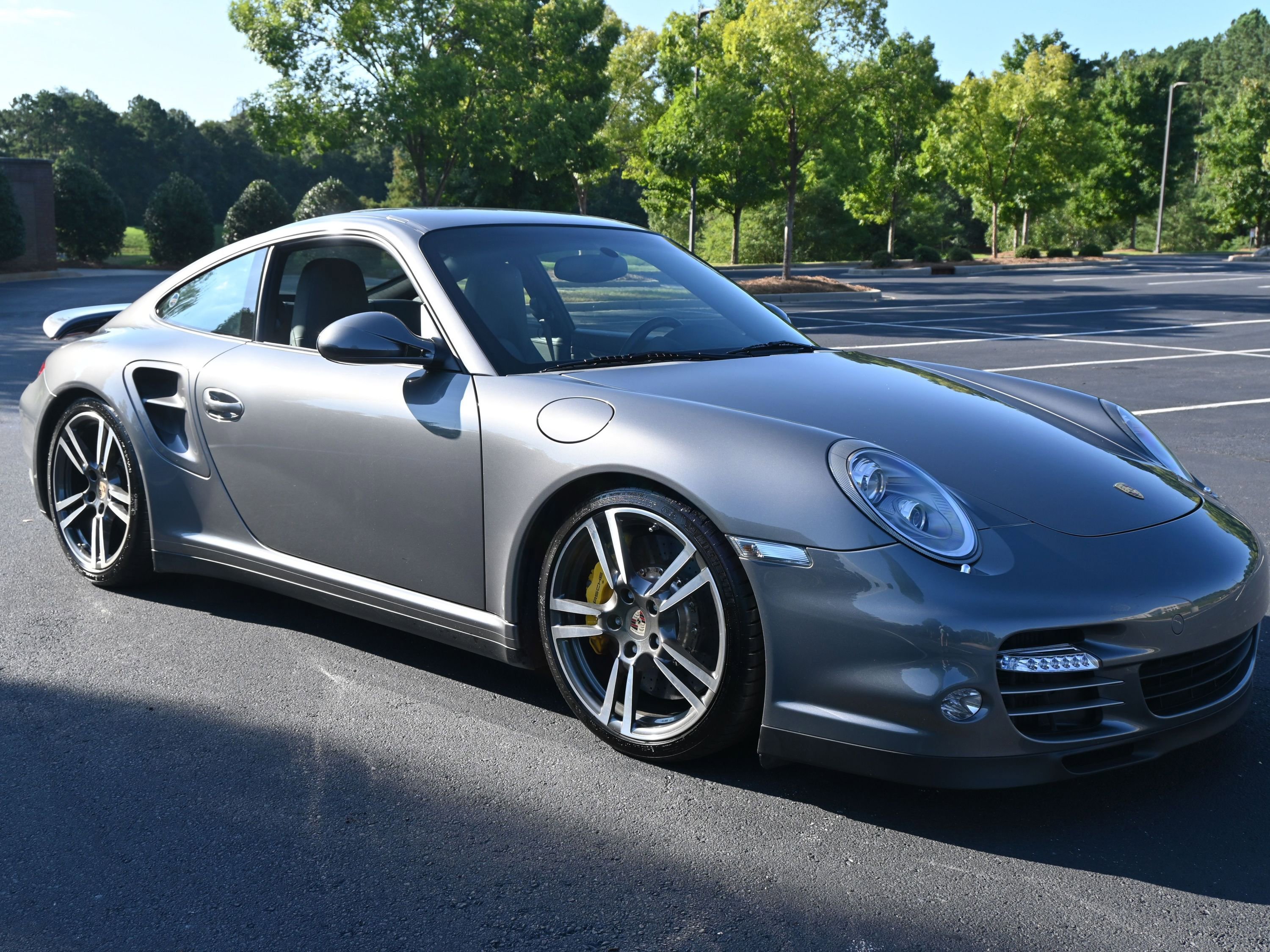 Used 2011 Porsche 911 Turbo S image 13