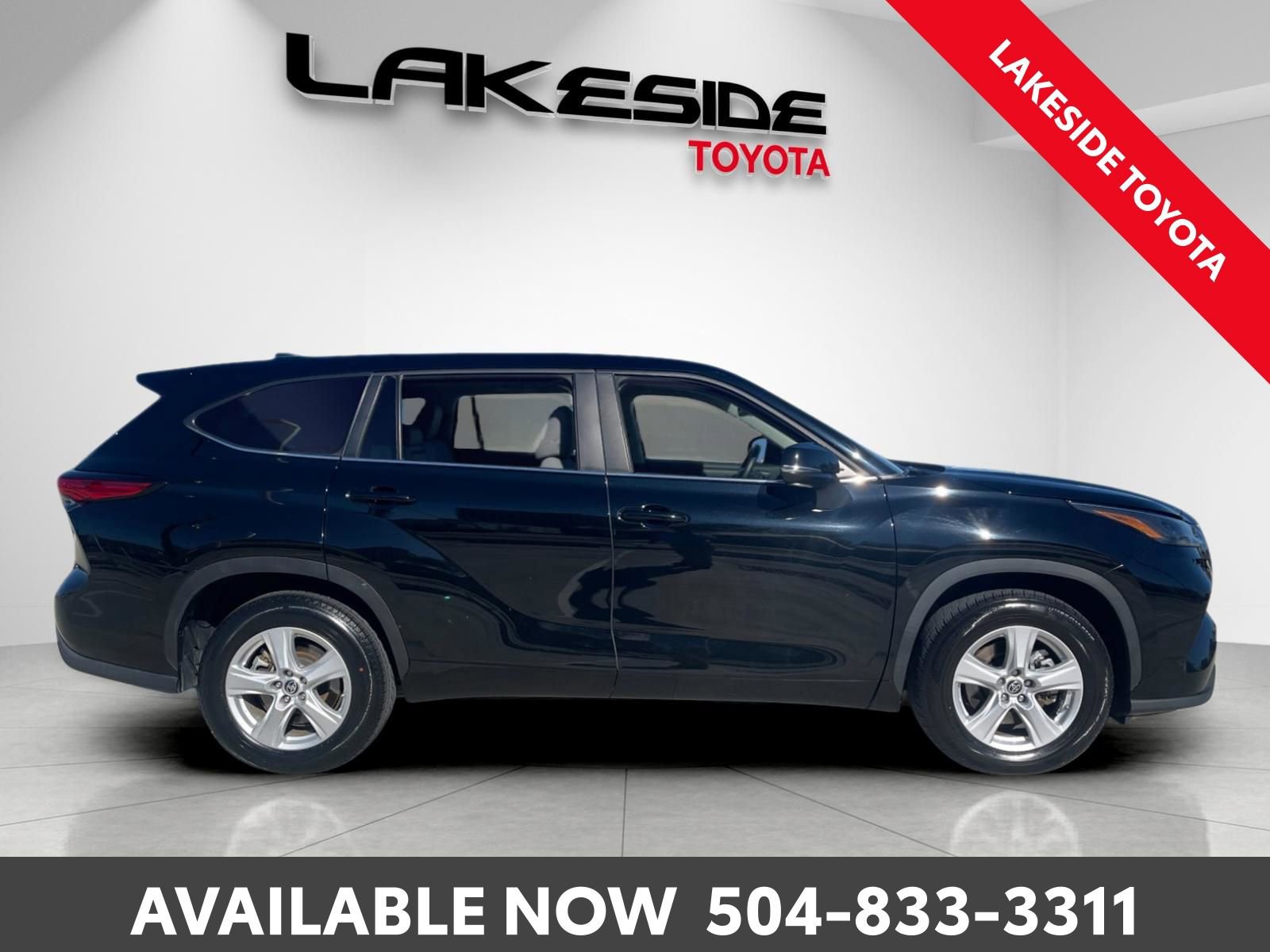 Used 2023 Toyota Highlander L image 7