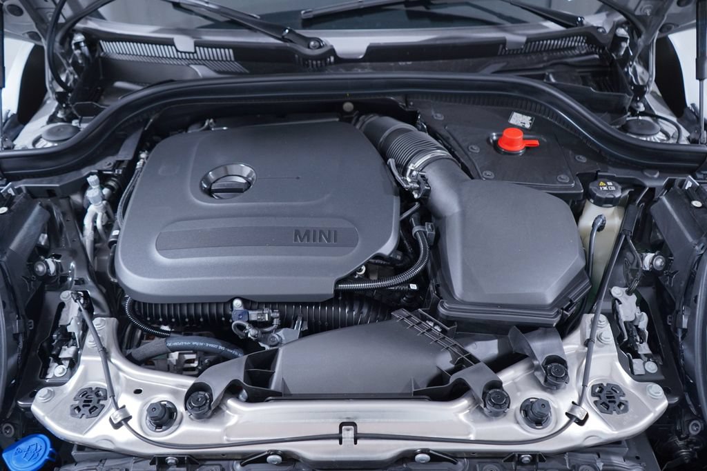 New 2026 MINI Cooper 4-Door Hardtop FWD image 18