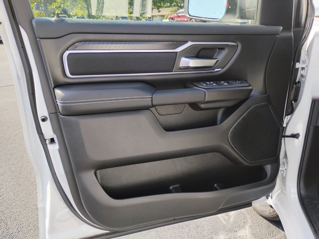 New 2027 RAM 1500 Big Horn AWD/4WD image 19