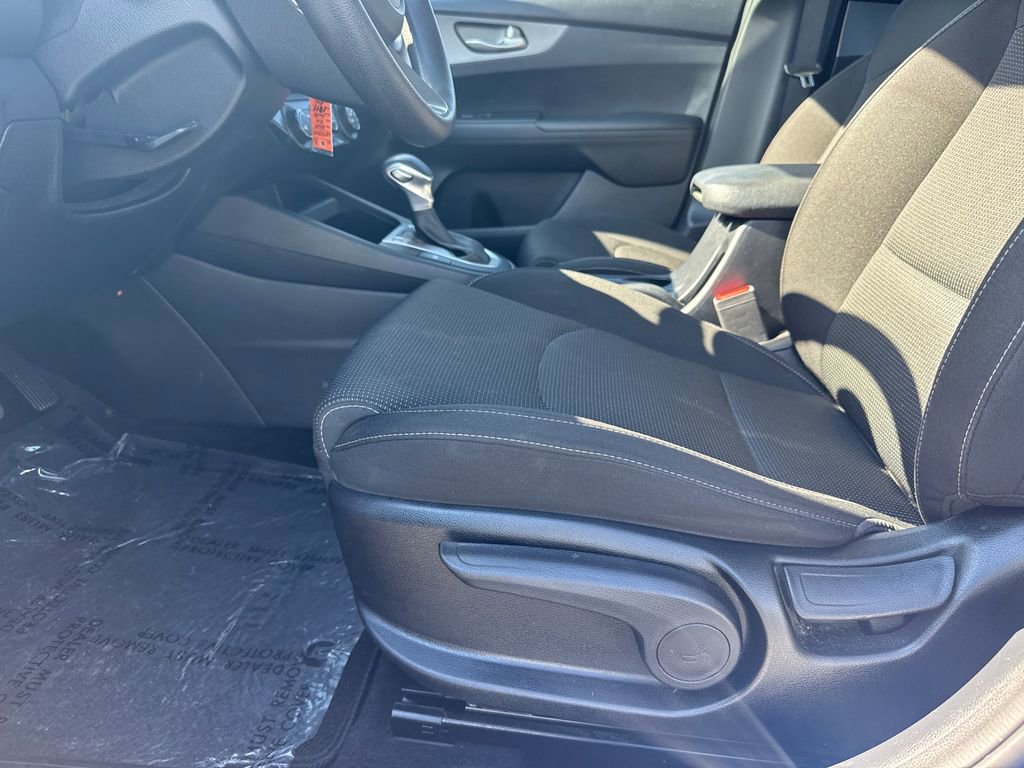 Used 2020 Kia Forte LXS image 10