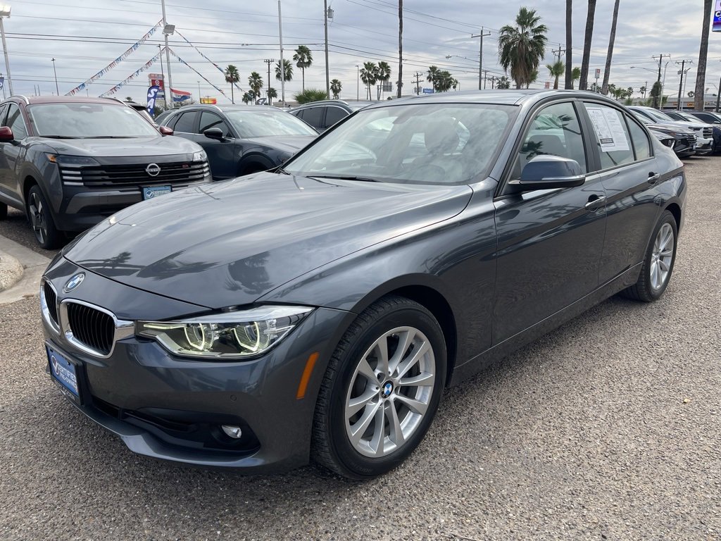 Used 2016 BMW 320i Sedan image 3
