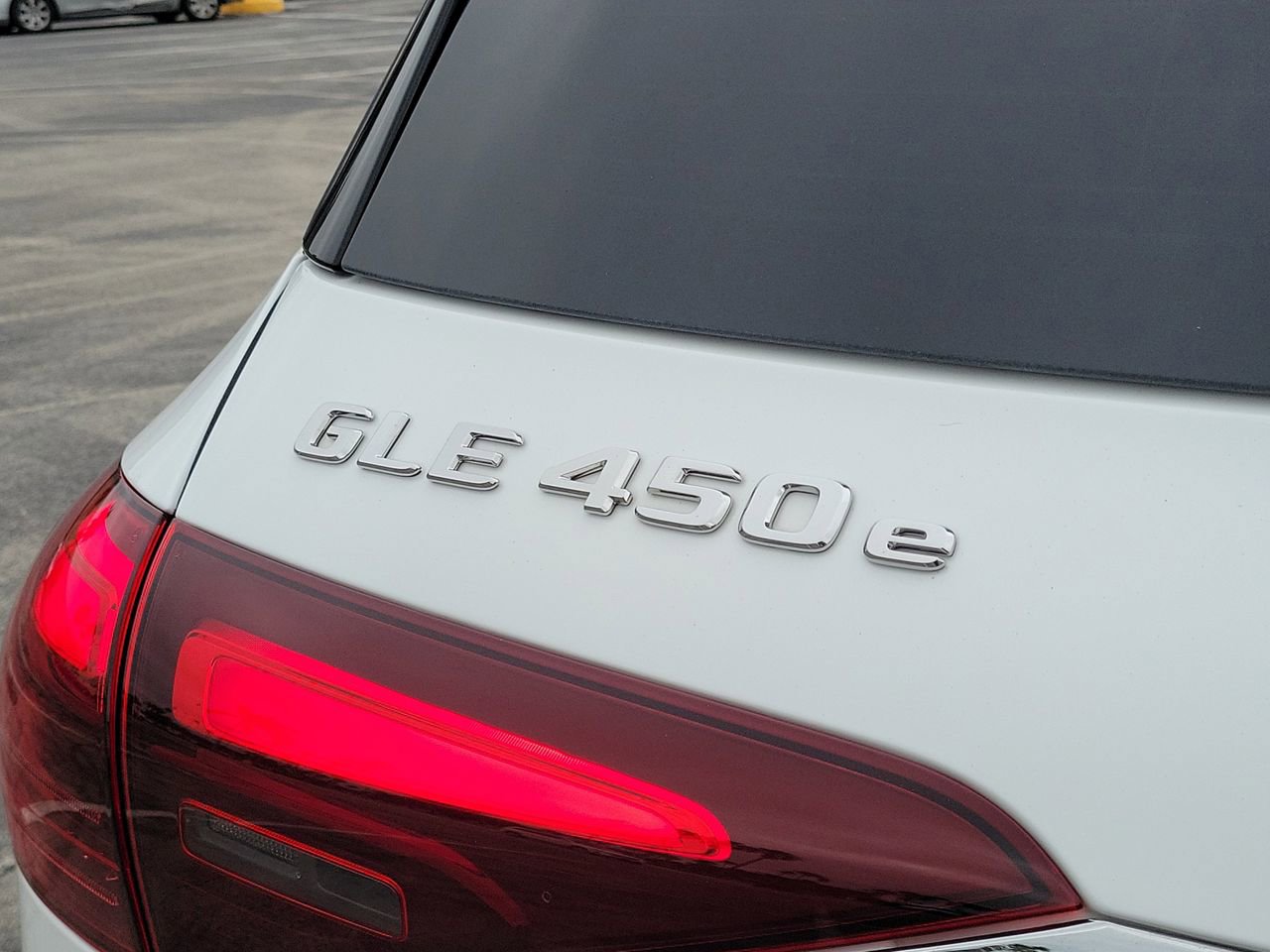 Certified 2025 Mercedes-Benz GLE 450e 4MATIC image 7