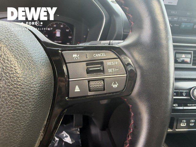 Used 2025 Honda Pilot Black Edition image 16