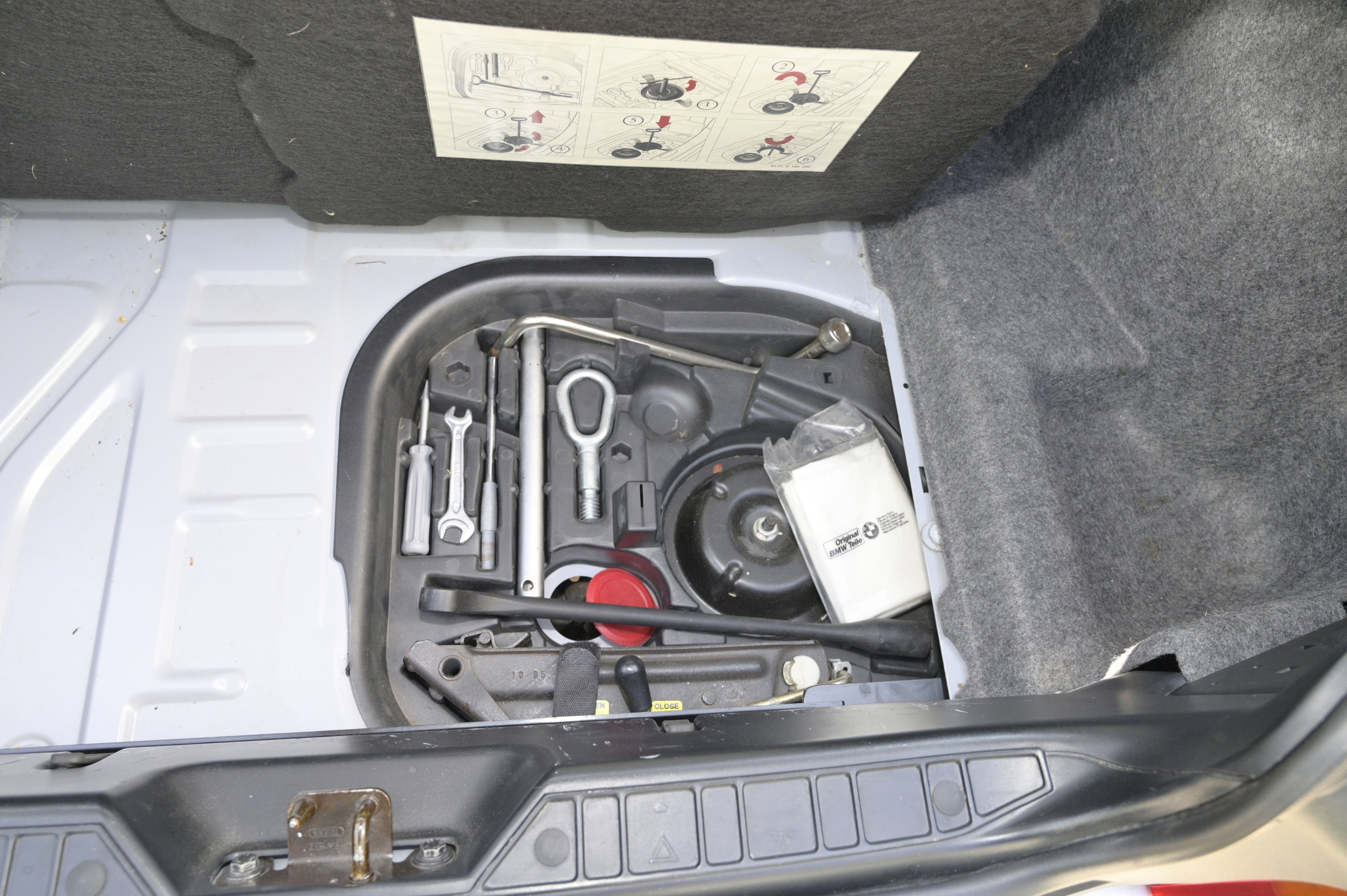 Used 1996 BMW Z3 1.9 image 31