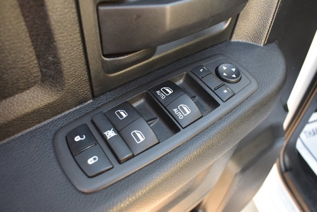 Used 2022 RAM 1500 Tradesman w/ Chrome Appearance Group image 14