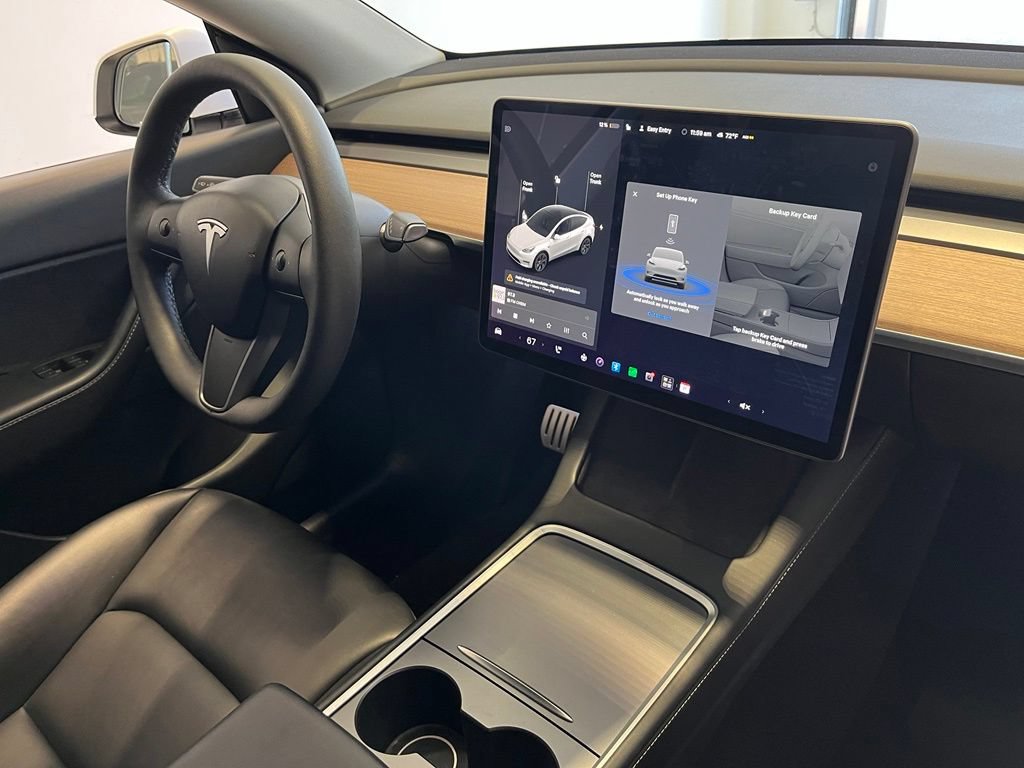Used 2021 Tesla Model Y Performance AWD/4WD image 24