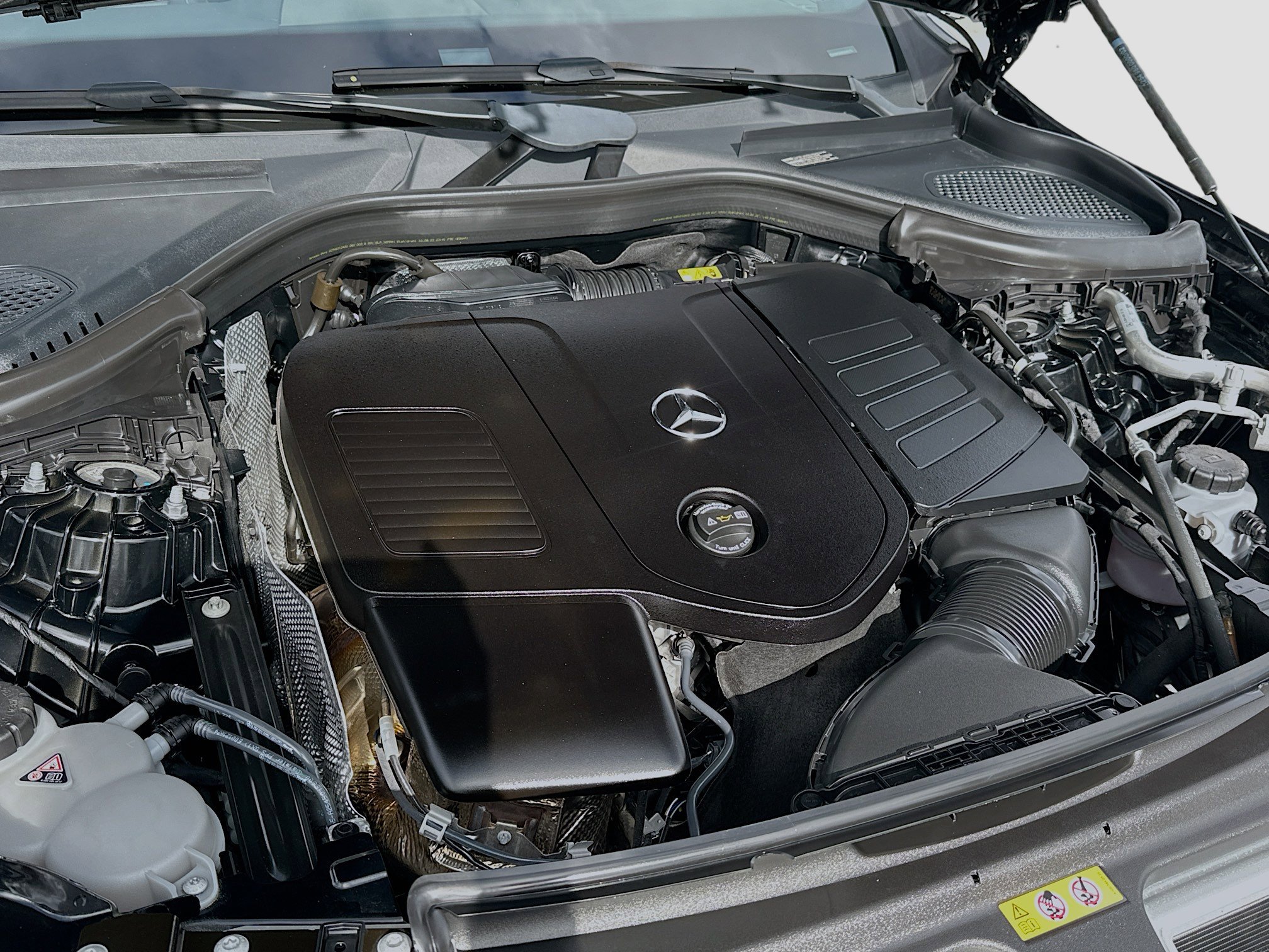 Used 2024 Mercedes-Benz GLC 300 image 34