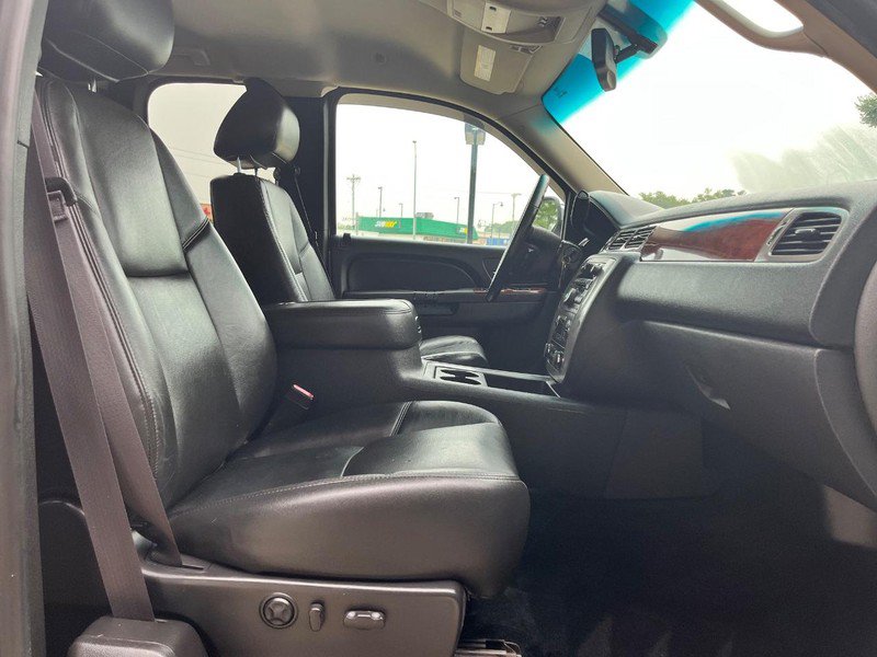 Used 2013 GMC Sierra 1500 SLT w/ SLT Convenience Package AWD/4WD image 11