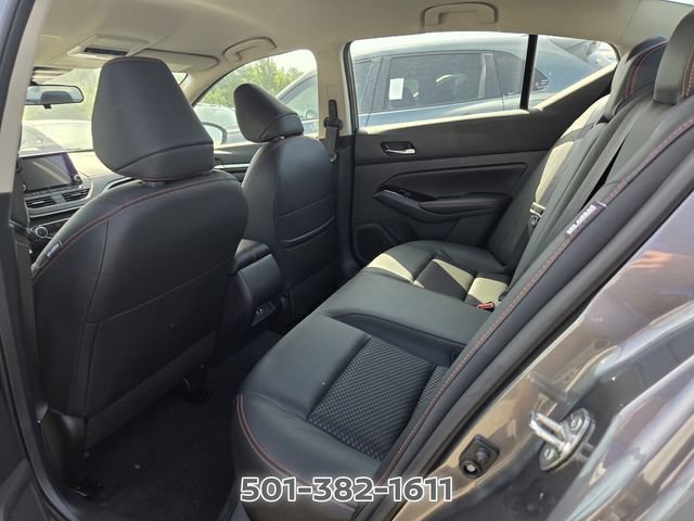 Used 2024 Nissan Altima 2.5 SR FWD image 9