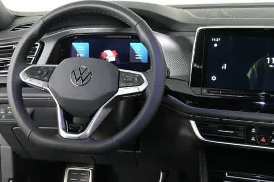 New 2026 Volkswagen Atlas Cross Sport SEL Premium R-Line AWD/4WD image 9