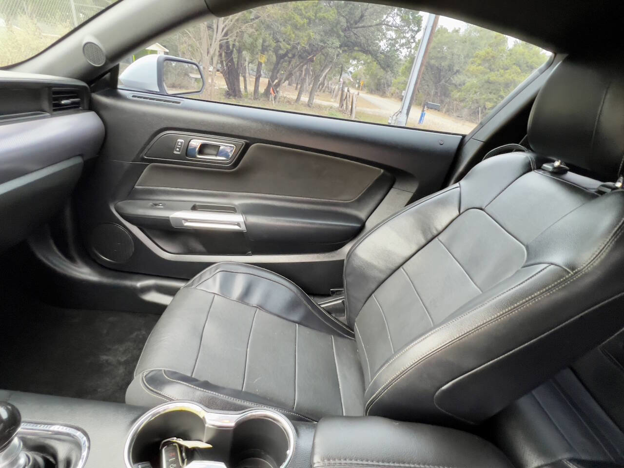 Used 2016 Ford Mustang GT image 26