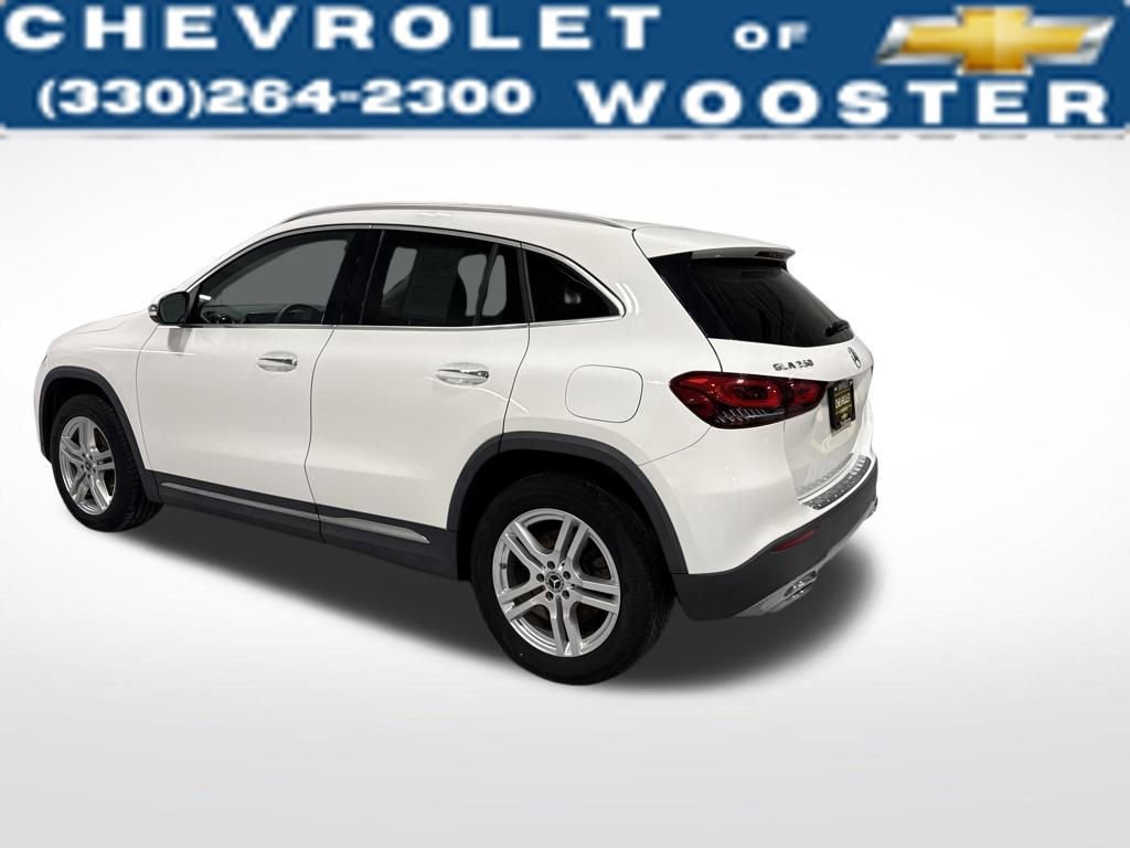 Used 2022 Mercedes-Benz GLA 250 4MATIC image 3