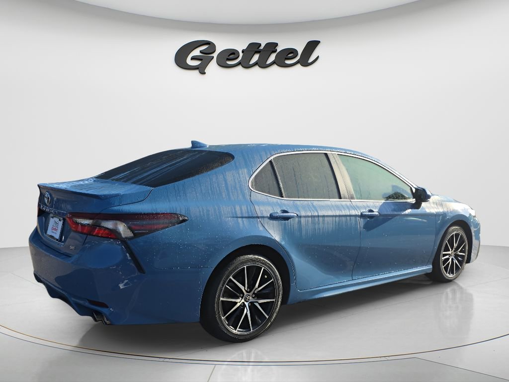 Used 2024 Toyota Camry SE image 12