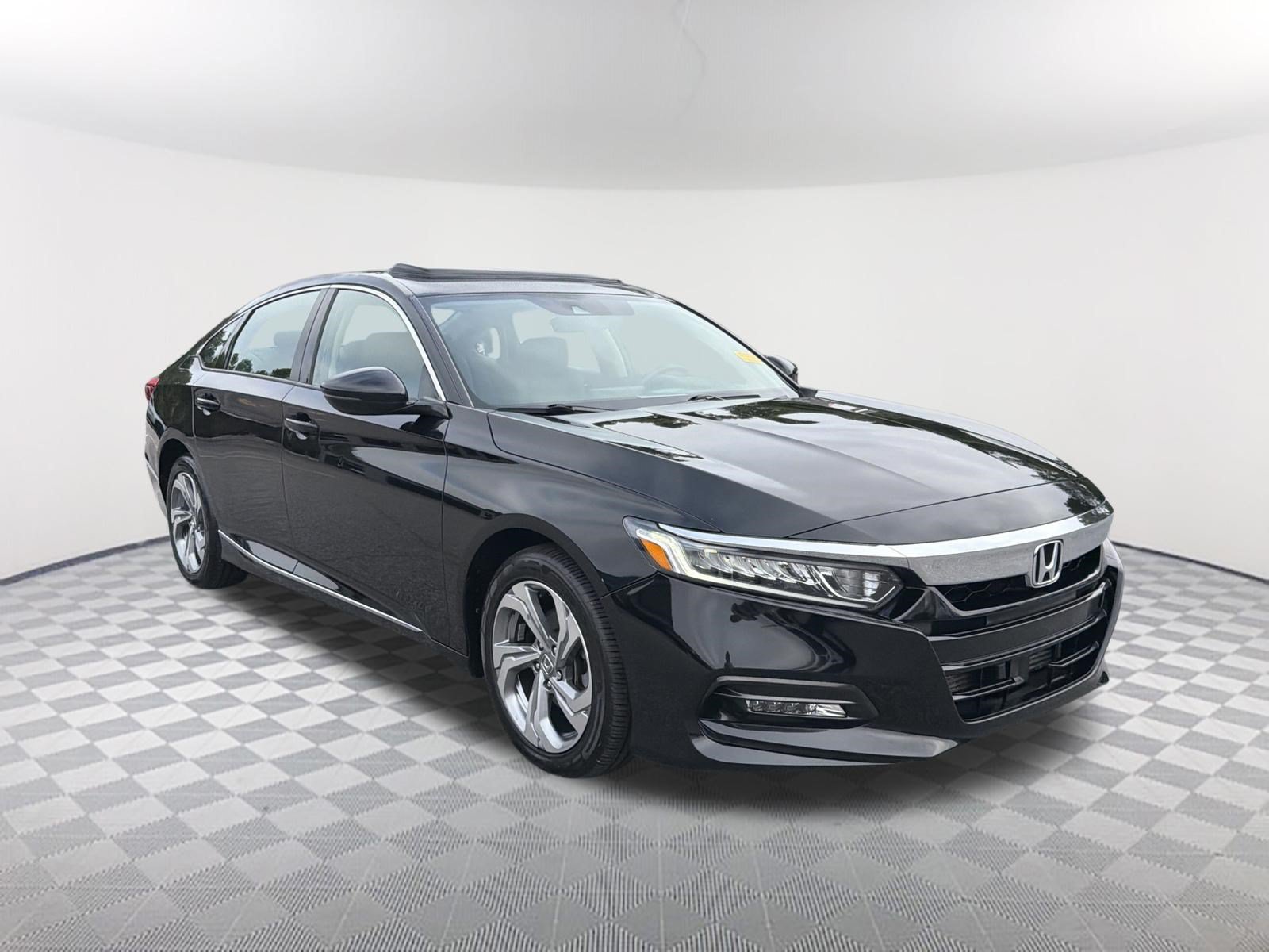 Used 2018 Honda Accord EX-L image 3