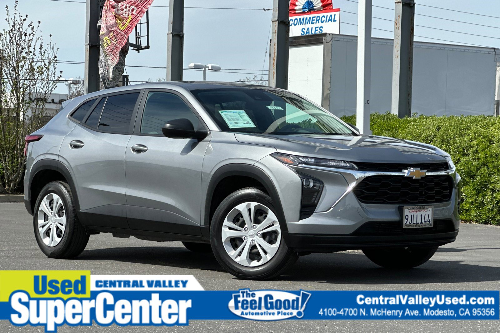 Used 2024 Chevrolet Trax LS w/ Driver Confidence Package image 1