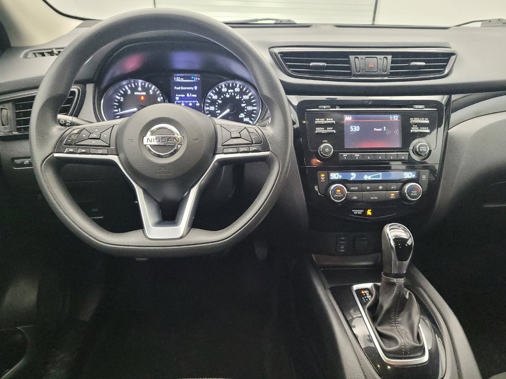 Used 2018 Nissan Rogue Sport SV image 22
