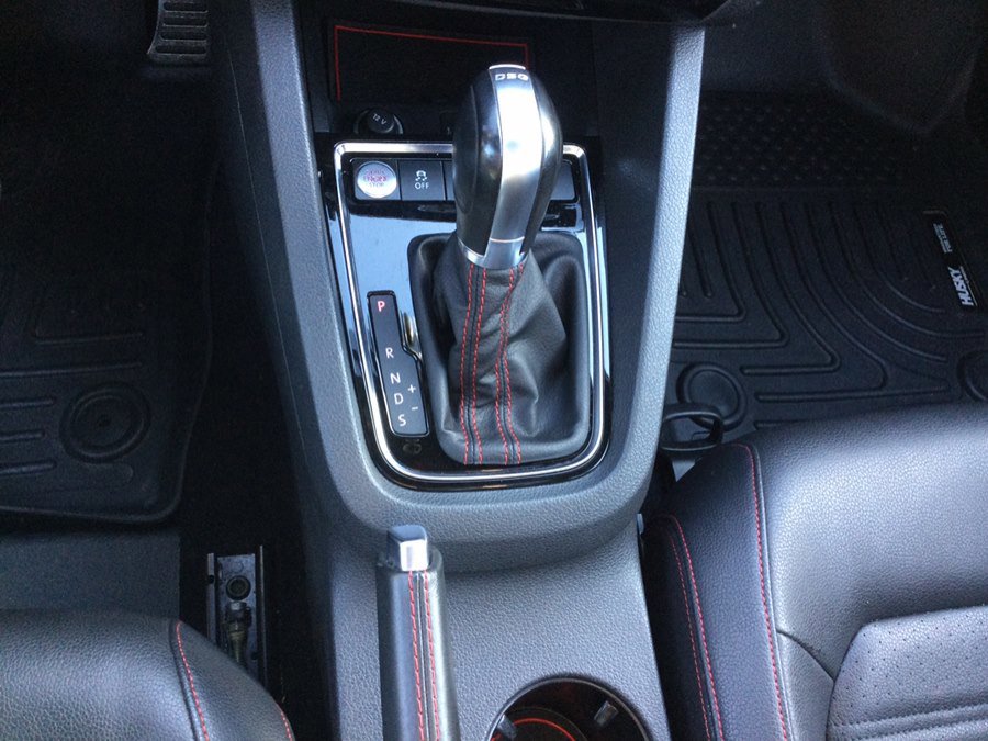 Used 2017 Volkswagen Jetta GLI FWD image 31