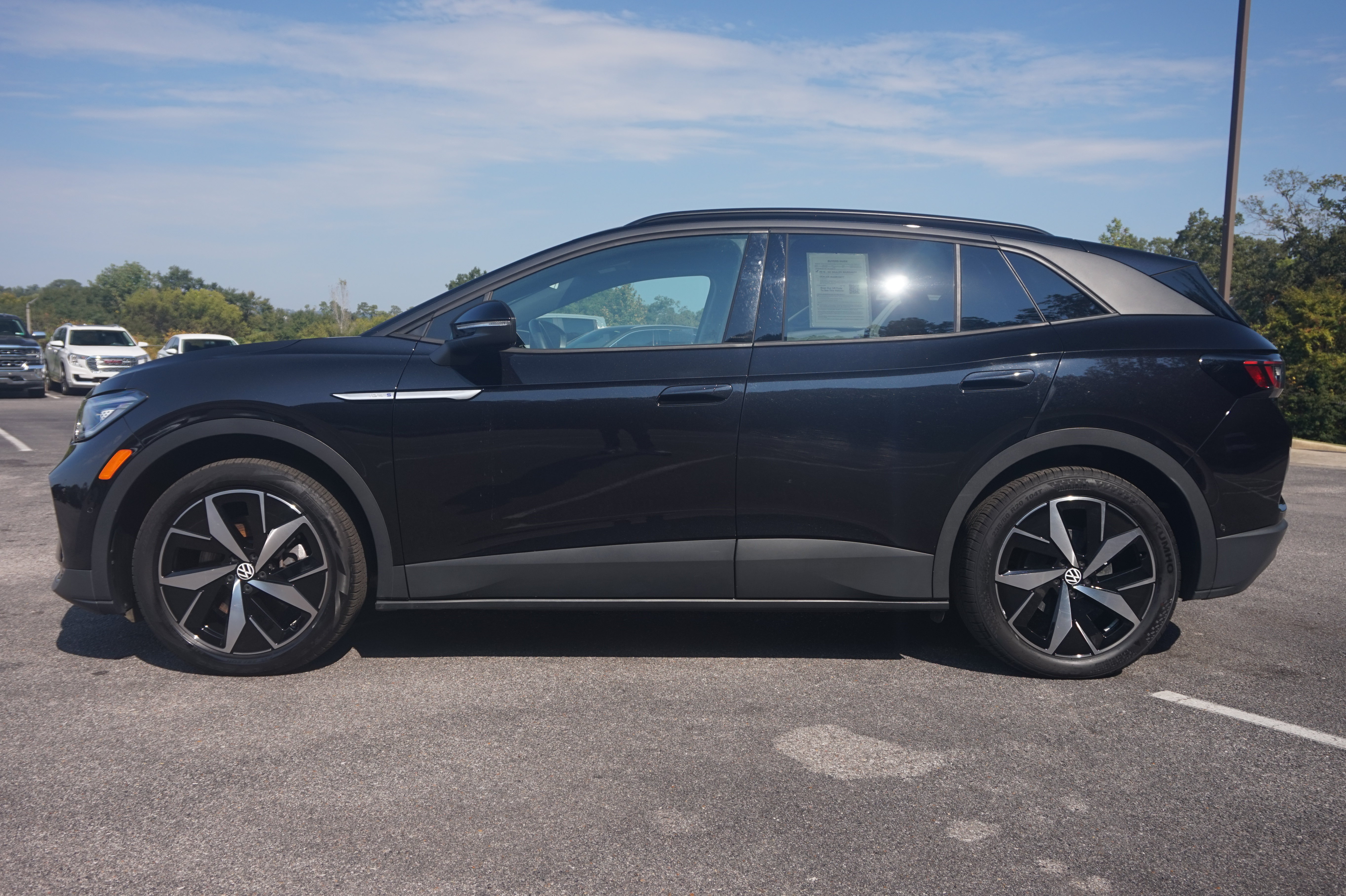 Used 2023 Volkswagen ID.4 S RWD image 7