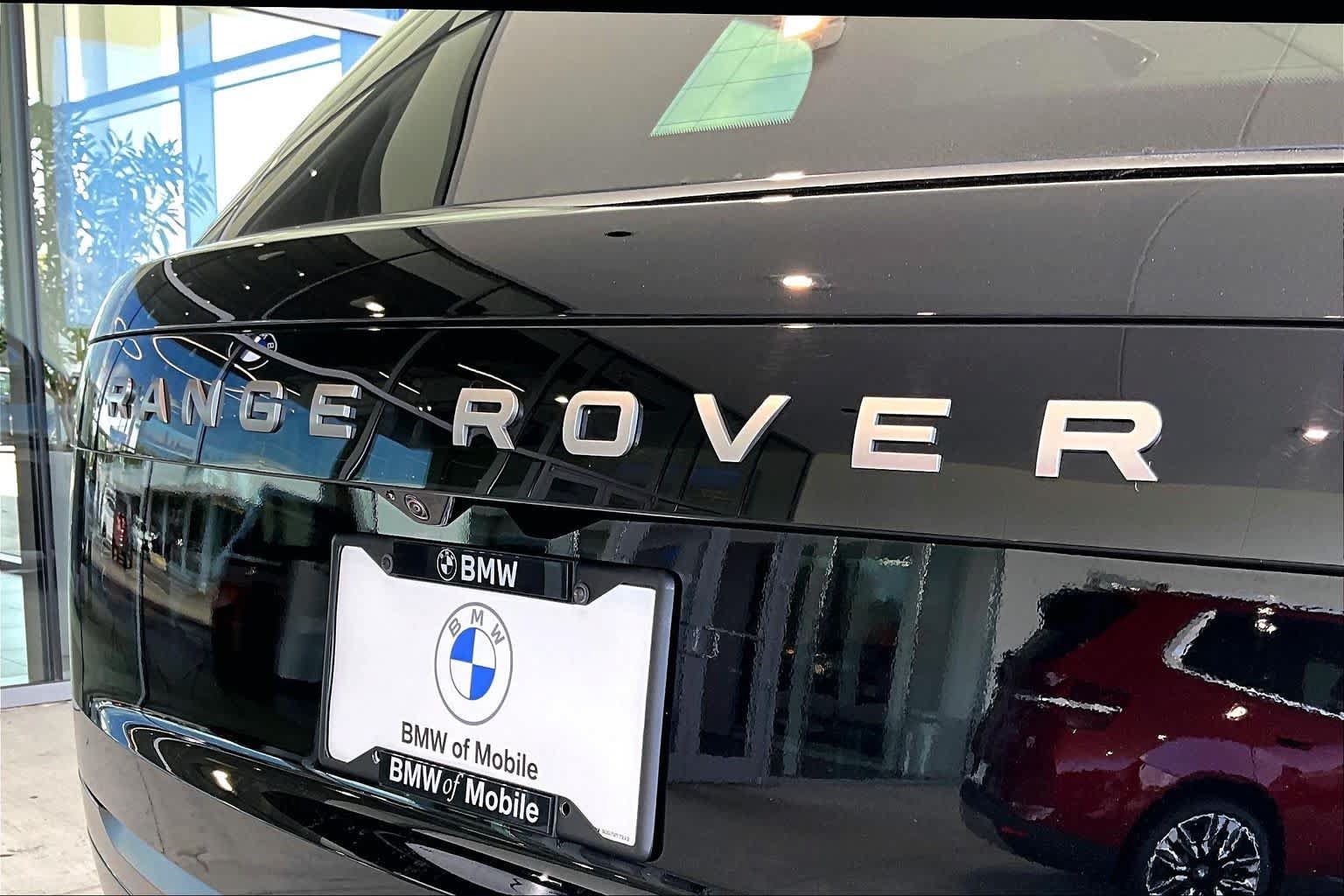 Used 2026 Land Rover Range Rover SE AWD/4WD image 9