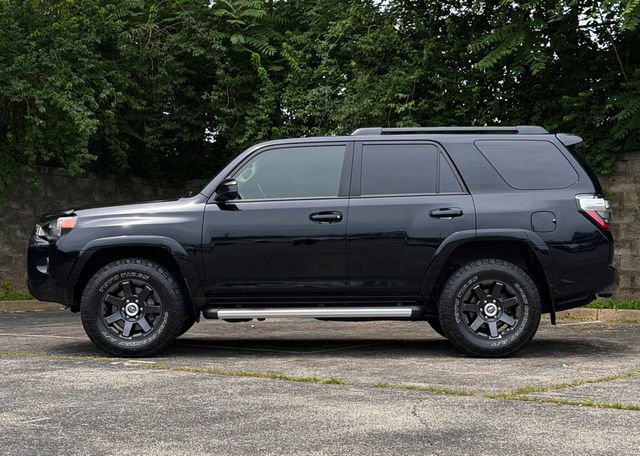 Used 2021 Toyota 4Runner Trail Special Edition AWD/4WD image 11
