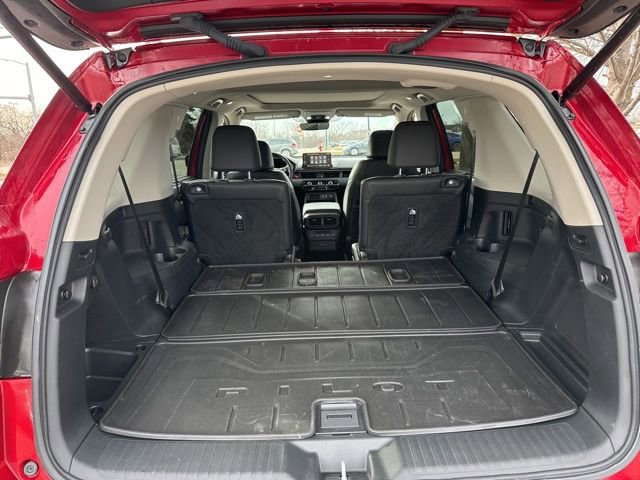 Certified 2025 Honda Pilot Touring image 9