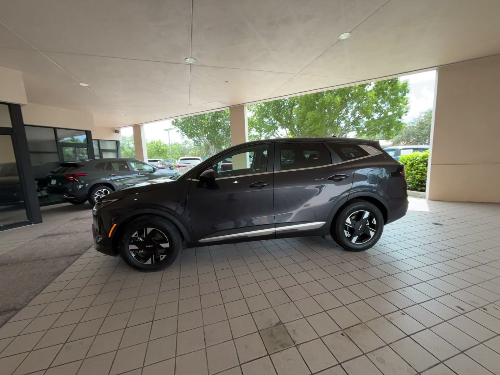 Used 2026 Kia Sportage LX FWD image 7