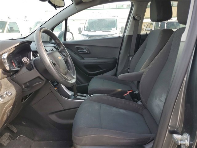 Certified 2019 Chevrolet Trax LS w/ Tint and Cruise Package image 19
