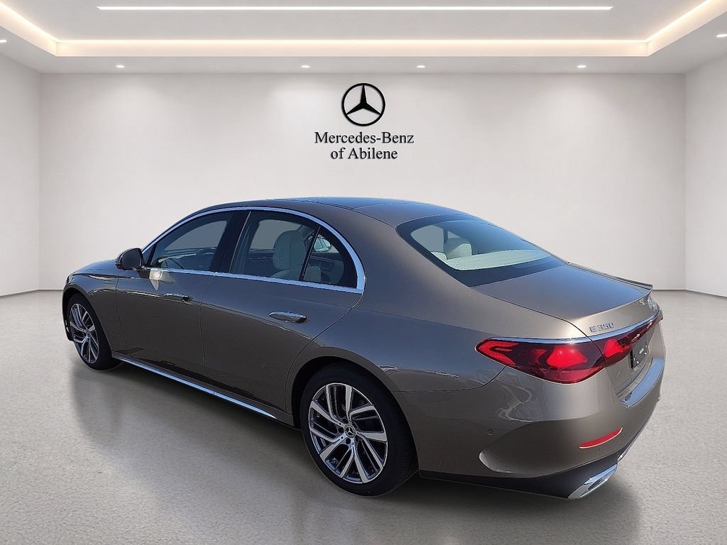 New 2025 Mercedes-Benz E 350 4MATIC Sedan image 4