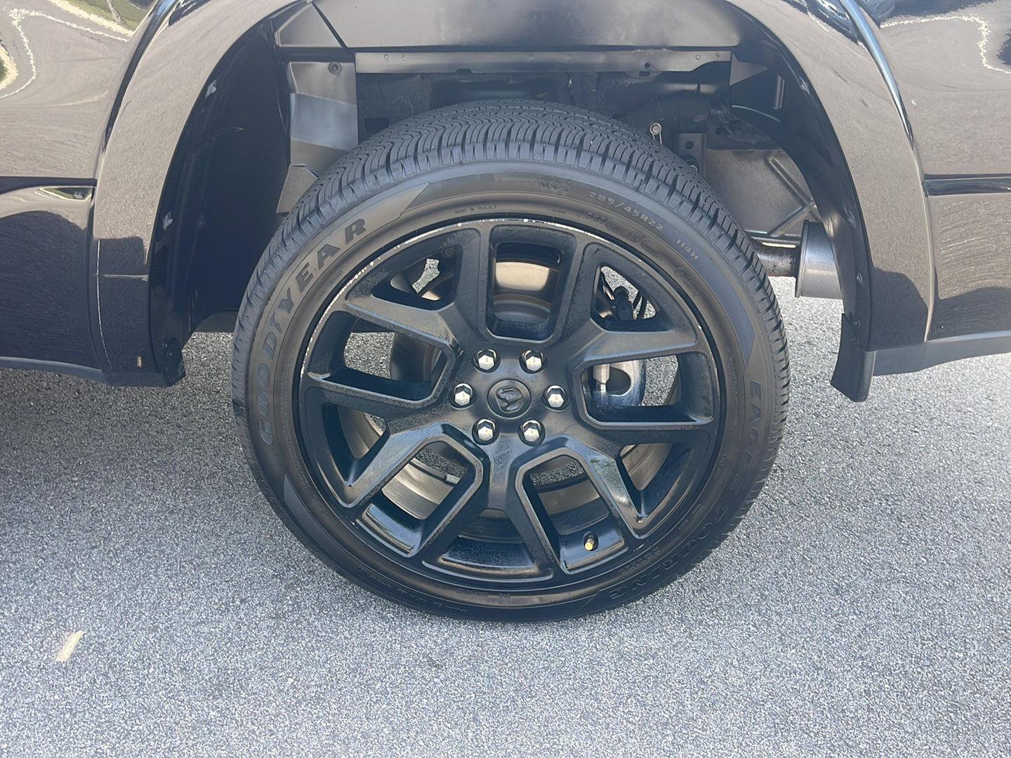 Used 2021 RAM 1500 Laramie w/ Night Edition AWD/4WD image 32