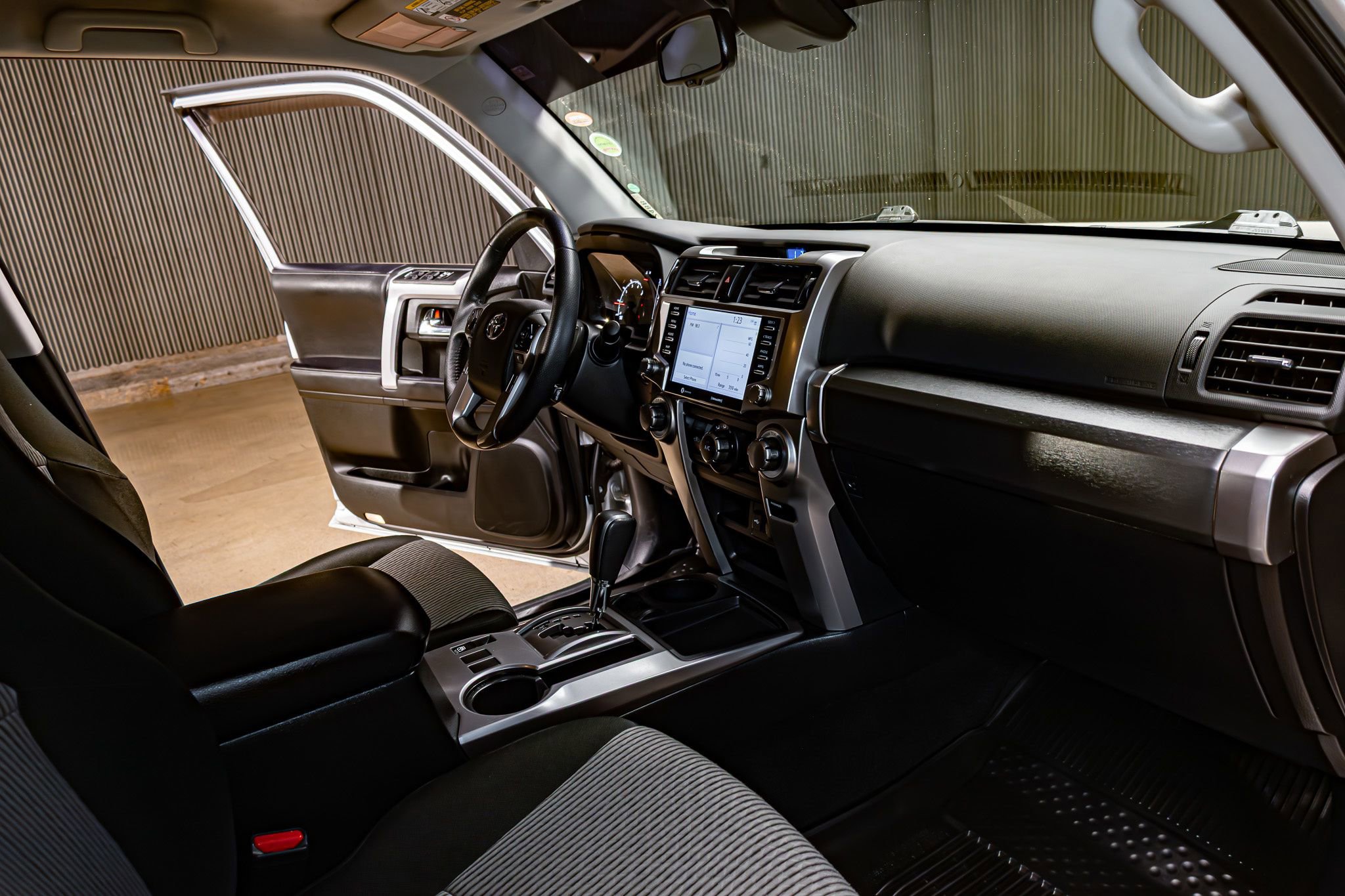 Used 2022 Toyota 4Runner SR5 image 15