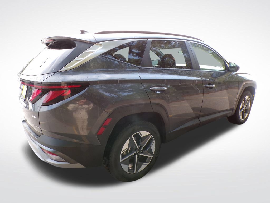 Certified 2025 Hyundai Tucson SEL AWD/4WD image 7