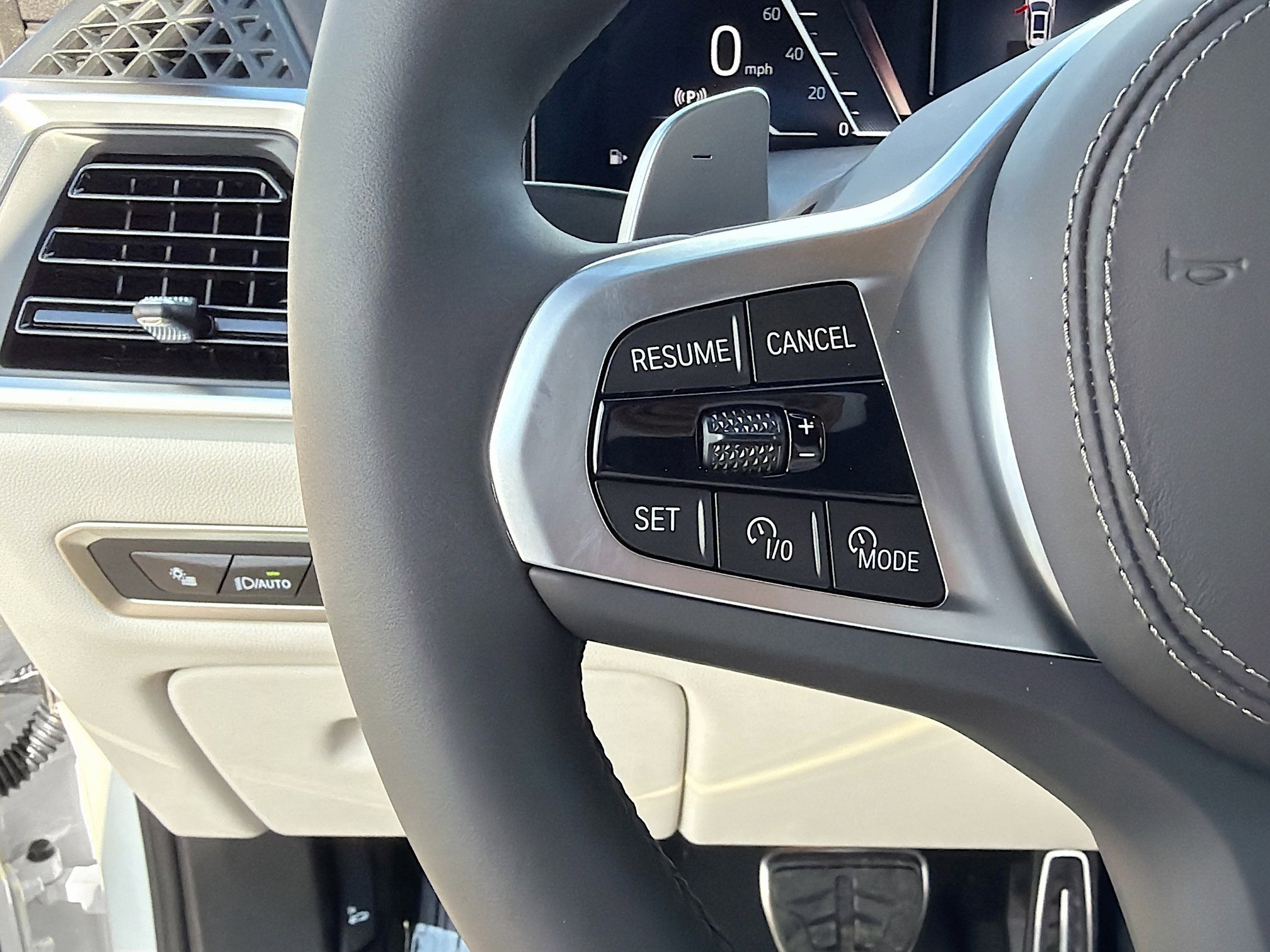 New 2026 BMW X7 xDrive40i w/ Executive Package image 40