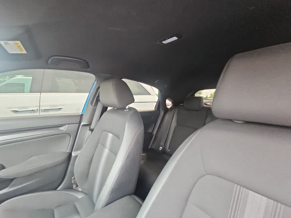 Used 2024 Honda Civic Sport image 8