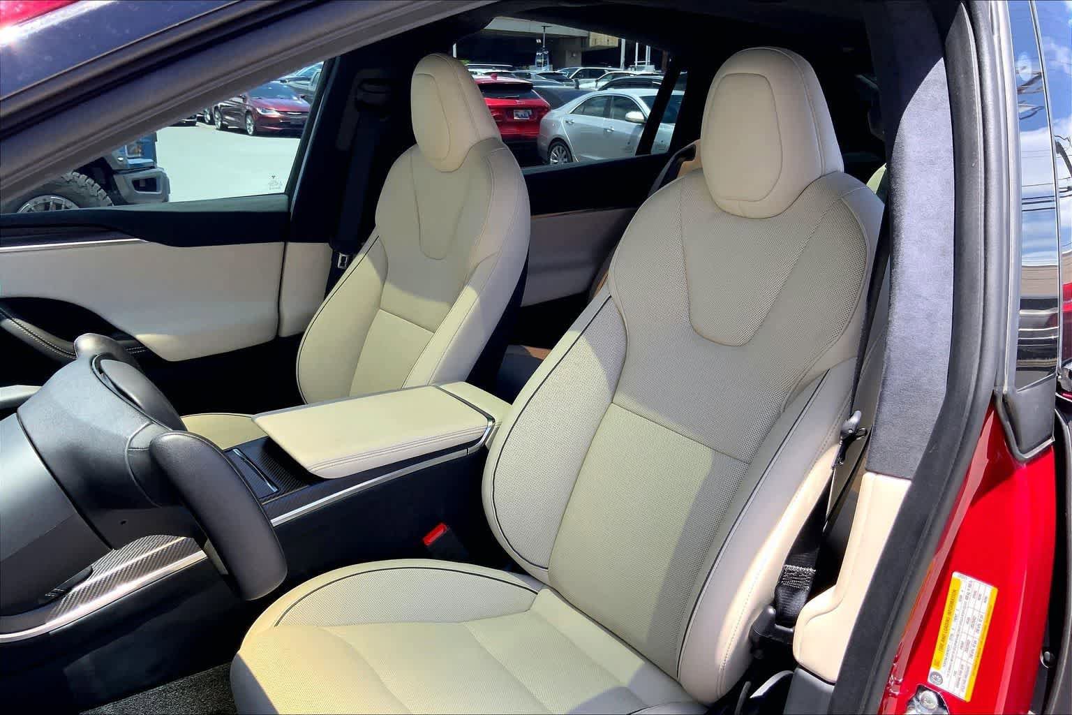 Used 2022 Tesla Model X Plaid AWD/4WD image 12
