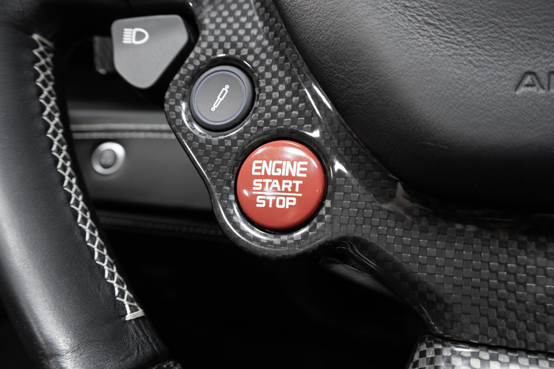 Used 2016 Ferrari 488 Spider image 78